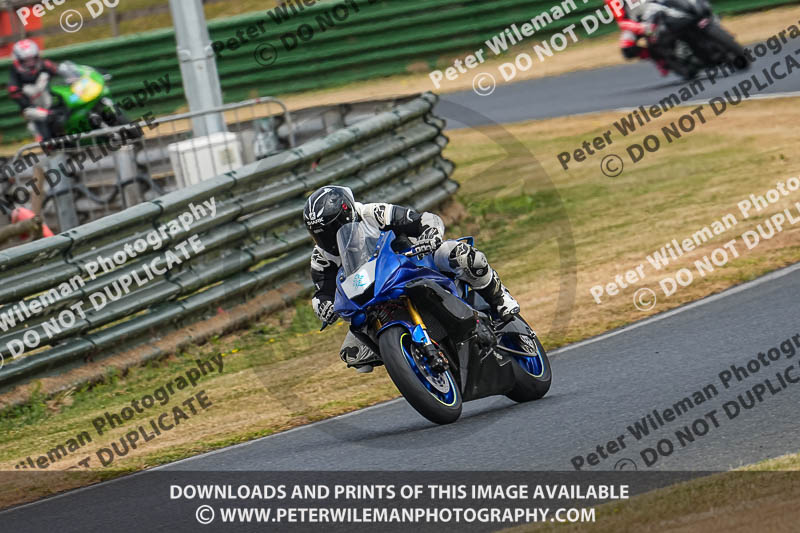 enduro digital images;event digital images;eventdigitalimages;mallory park;mallory park photographs;mallory park trackday;mallory park trackday photographs;no limits trackdays;peter wileman photography;racing digital images;trackday digital images;trackday photos